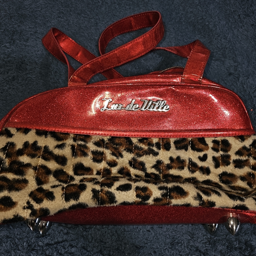 Lux de Ville Red Purse